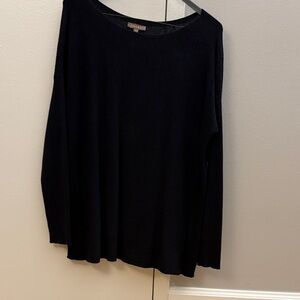 Lilla P Elegant Black Crew Neck Sweater